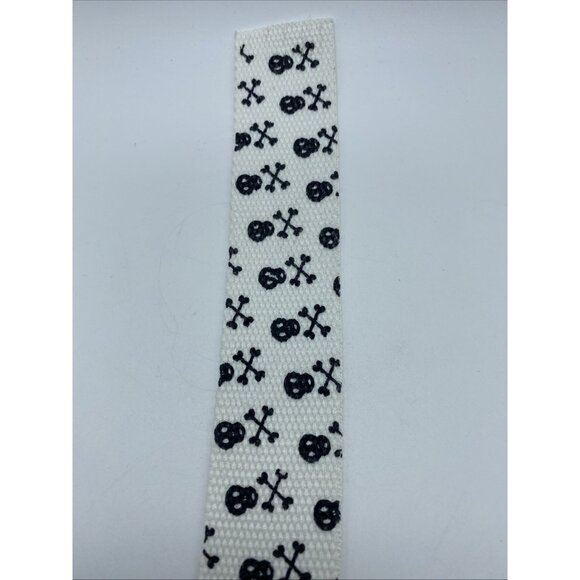 Pieces White Black Skull Cross Bones Bermuda Belt Men's Size M End to End 39" - Picture 9 of 12